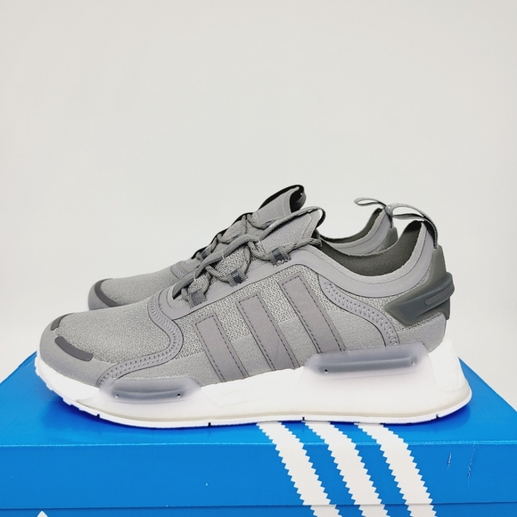 New Adidas Originals NMD_V3 Women's Grey Running Shoes Size 7.5